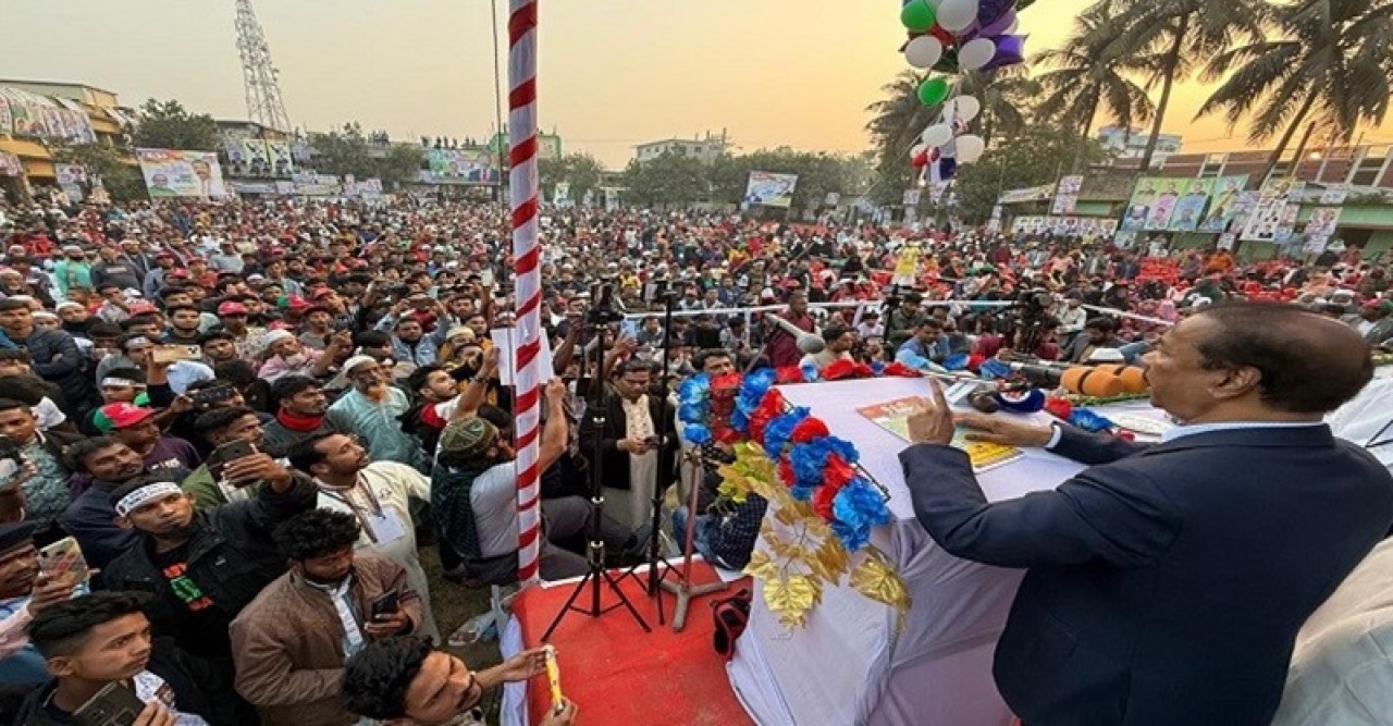 ৩১ দফা বাস্তবায়নের লক্ষে লাকসামে বিএনপির জনসভা