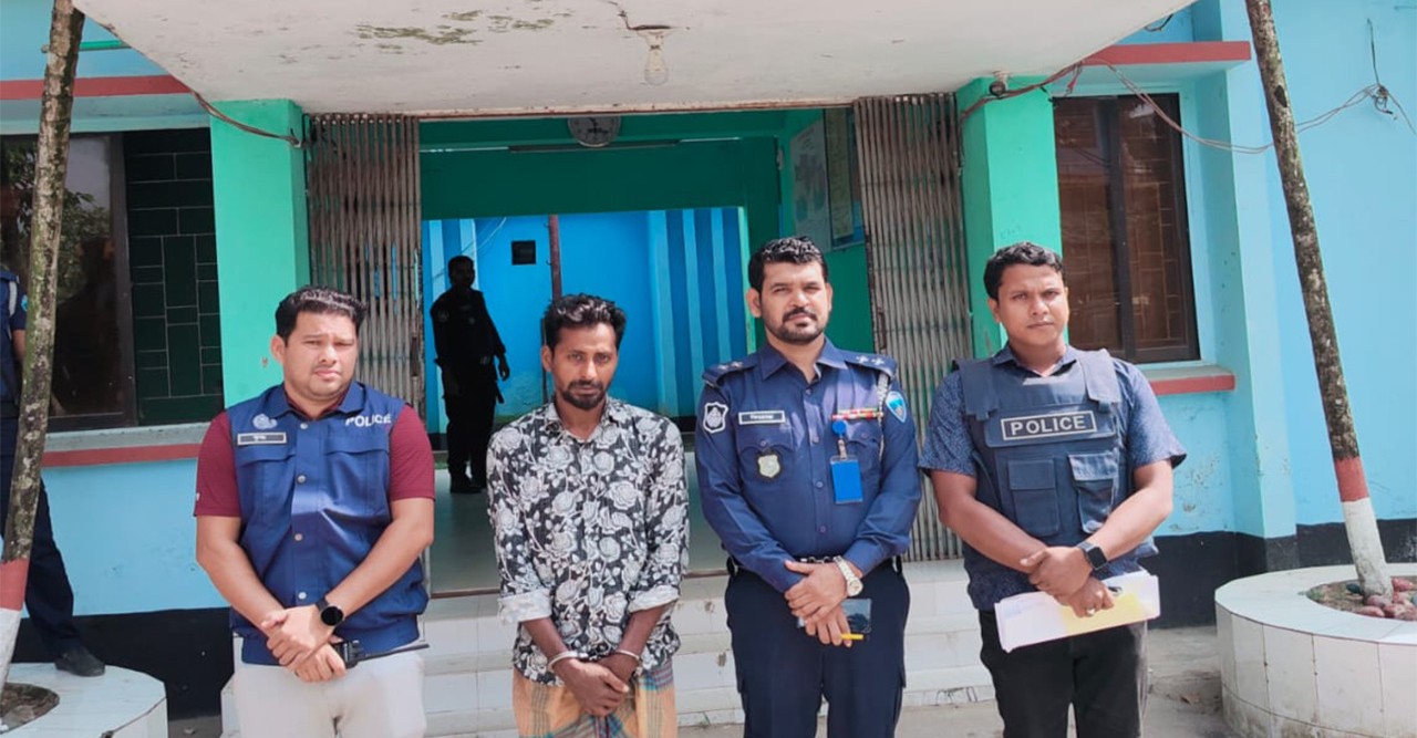 যাবজ্জীবন সাজার আসামিকে লাকসাম থেকে গ্রেপ্তার