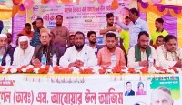 লাকসামে বিএনপির শীতবস্ত্র বিতরণ