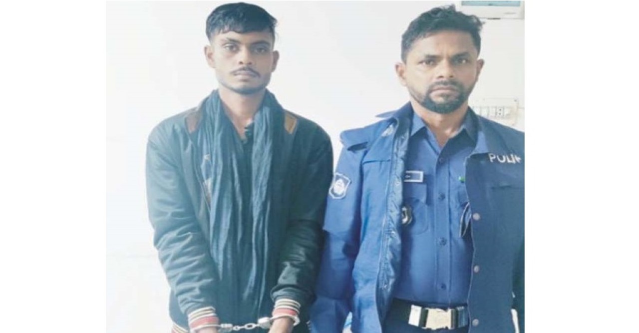 লালমাই ইয়াবা বিক্রেতা আটক লালমাই ইয়াবা বিক্রেতা আটক