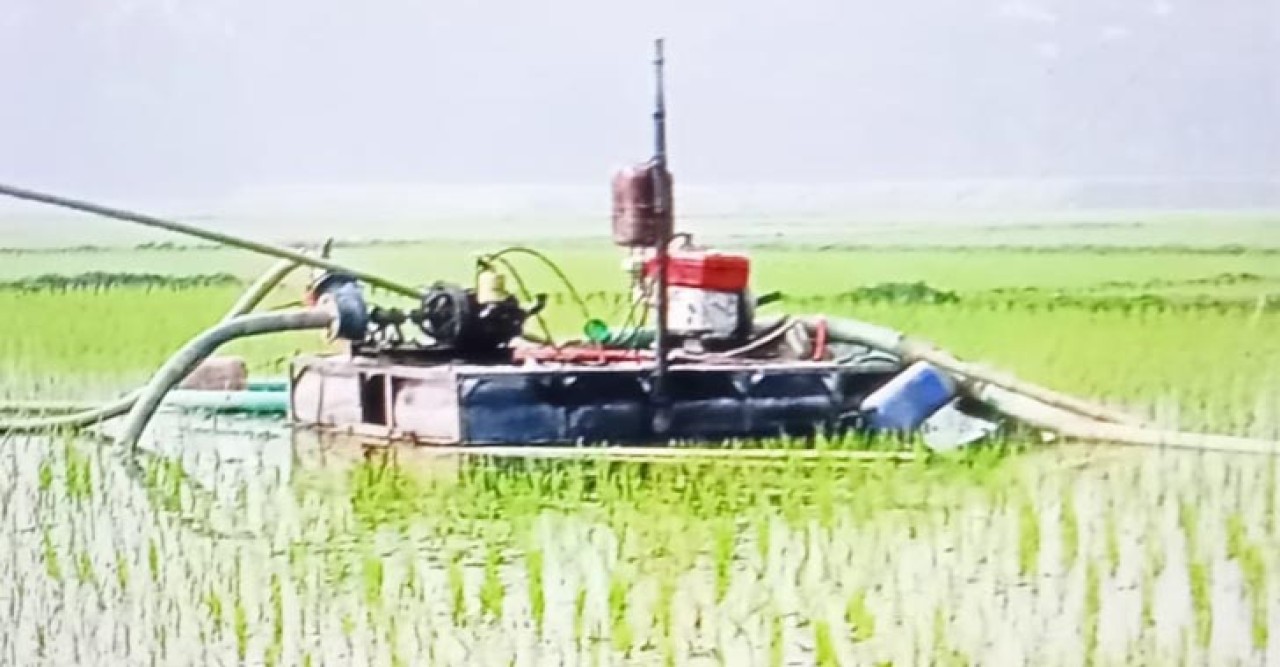 লাকসামে মাটি উত্তোলনে বাধা, ভূমি কর্মকর্তাকে কুপিয়ে জখম লাকসামে মাটি উত্তোলনে বাধা, ভূমি কর্মকর্তাকে কুপিয়ে জখম